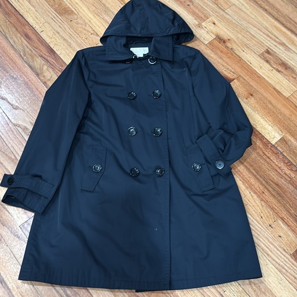 Michael kors rain jacket with No Belt - Picture 3 of 5